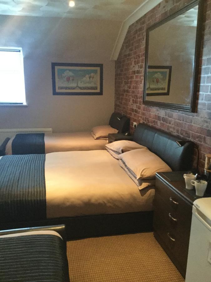 Lakeland Guest House Pembroke Dock Εξωτερικό φωτογραφία